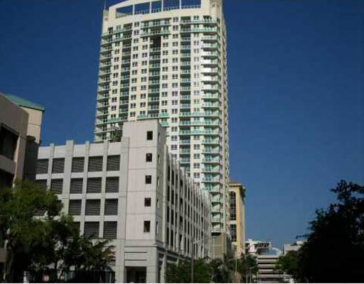 350 LAS OLAS PLACE
