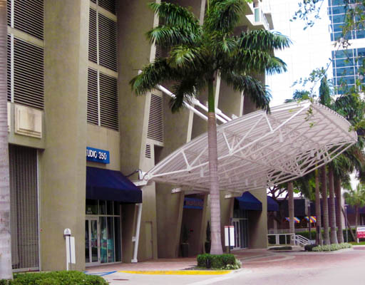 350 LAS OLAS PLACE